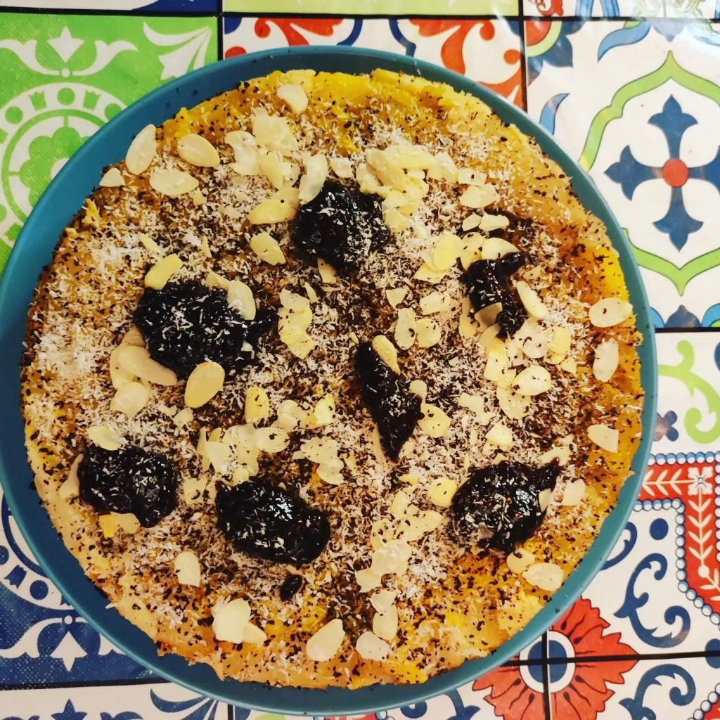 bizcocho de harina de arroz con mango y manzana